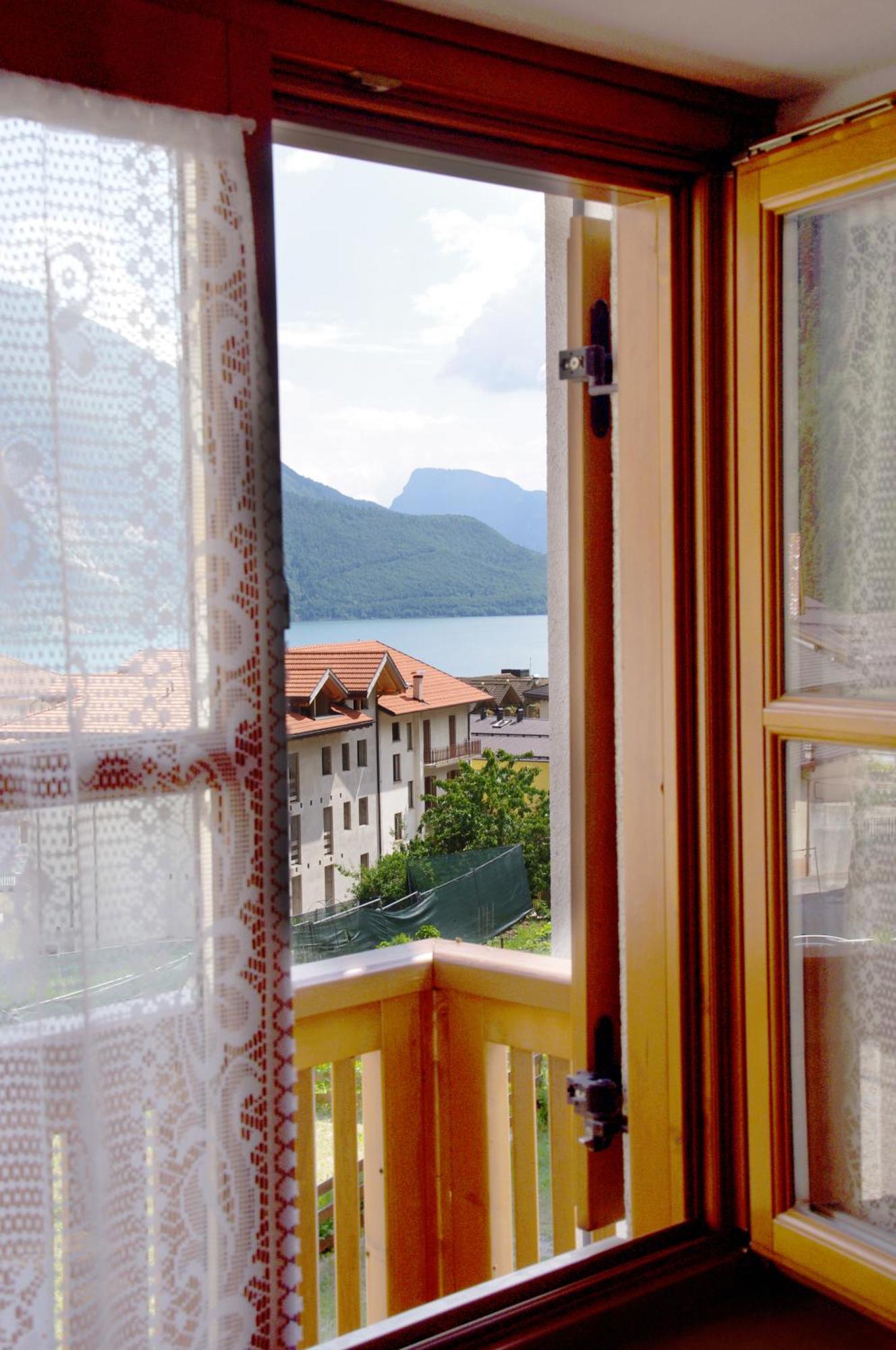 Appartamenti -Casa Nicolussi- Molveno Exterior foto