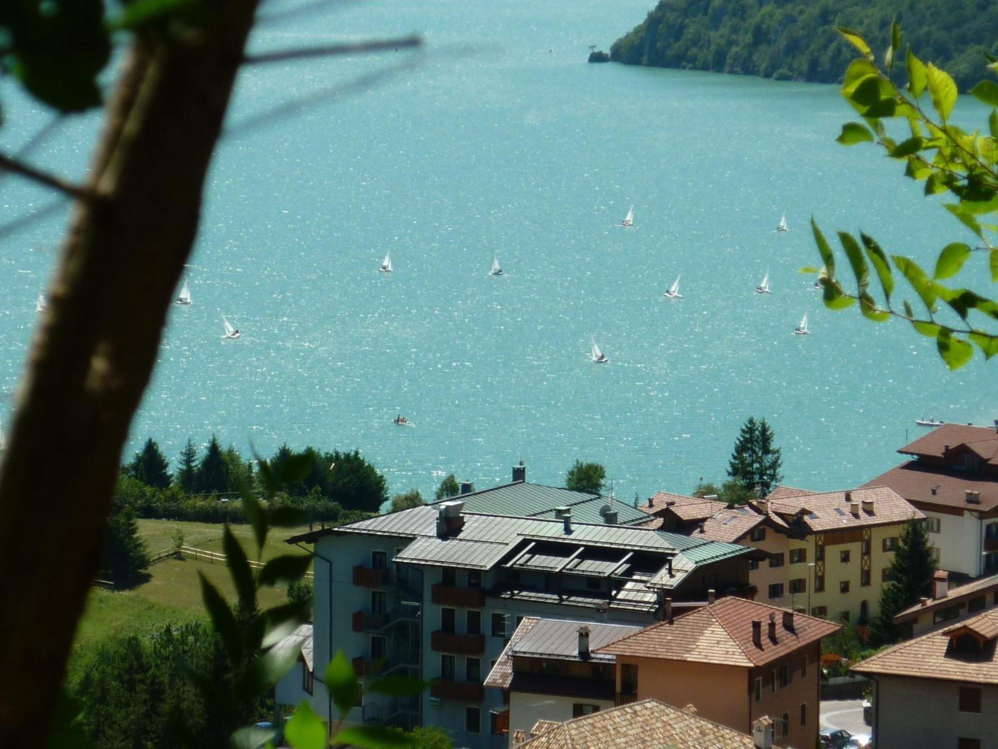Appartamenti -Casa Nicolussi- Molveno Exterior foto